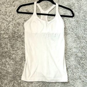 Lululemon white ebb to street size 6!